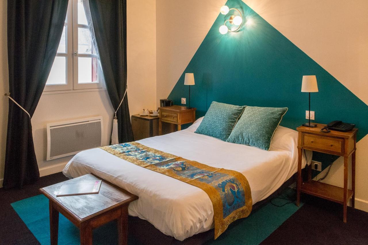 Hotel La Cognette A 25 Kilometres De Chateauroux Et 30 Kilometres De Bourges 伊苏丹 外观 照片